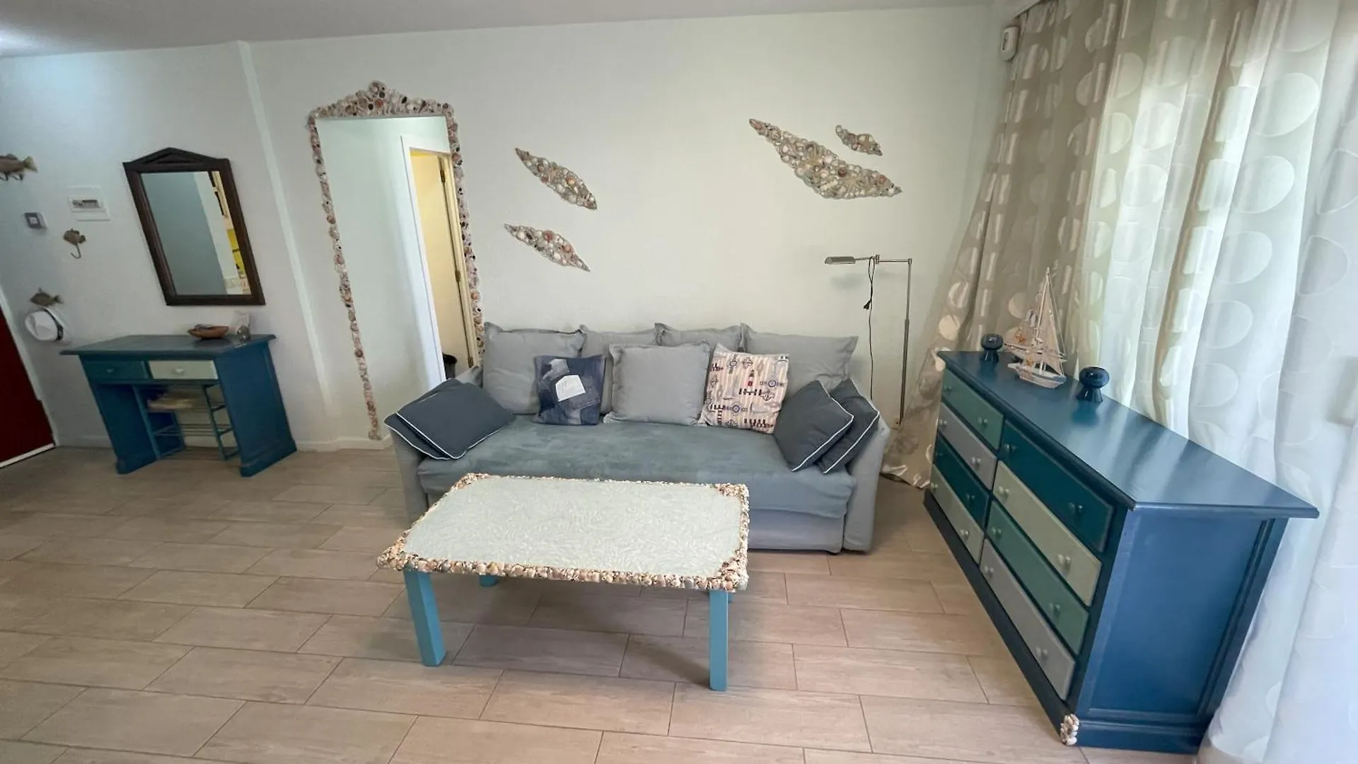 Fine Art Jeans Apartment Arona  0*, Arona (Tenerife) Spanien